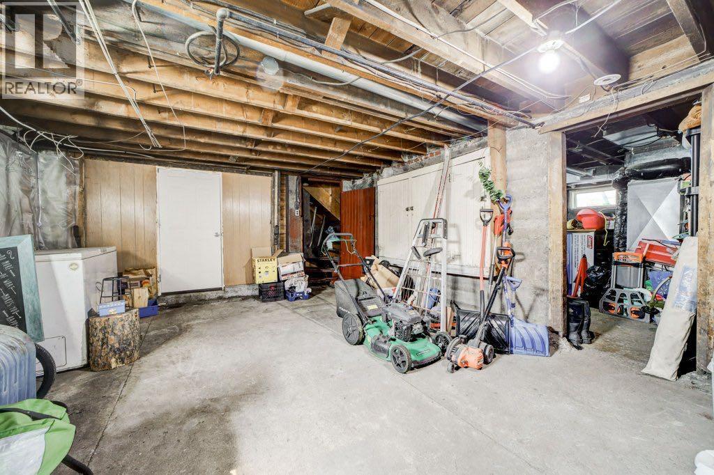 12316 21 Avenue - 31