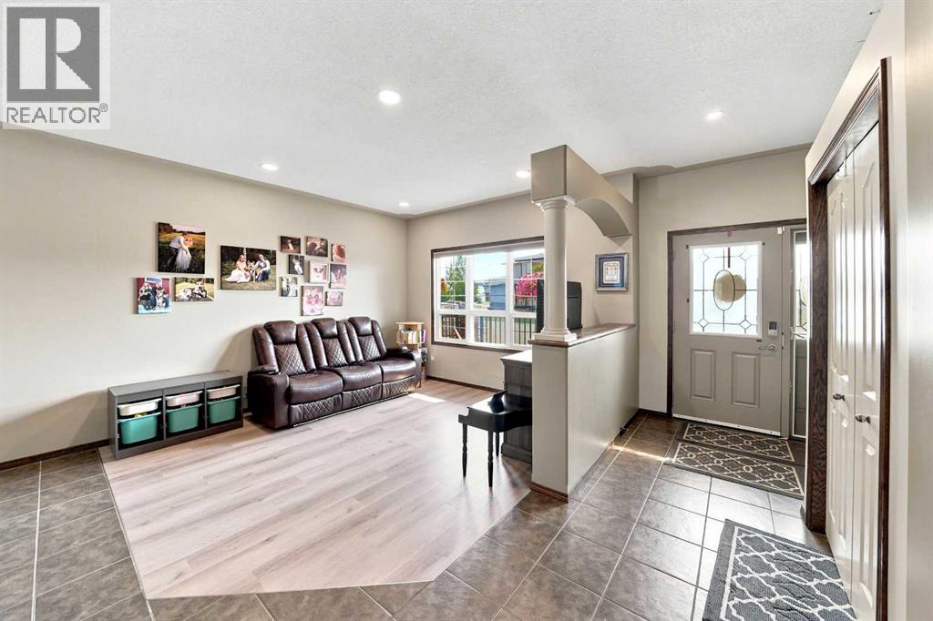 Listing photo – 19 Lambertson Place, Sylvan Lake