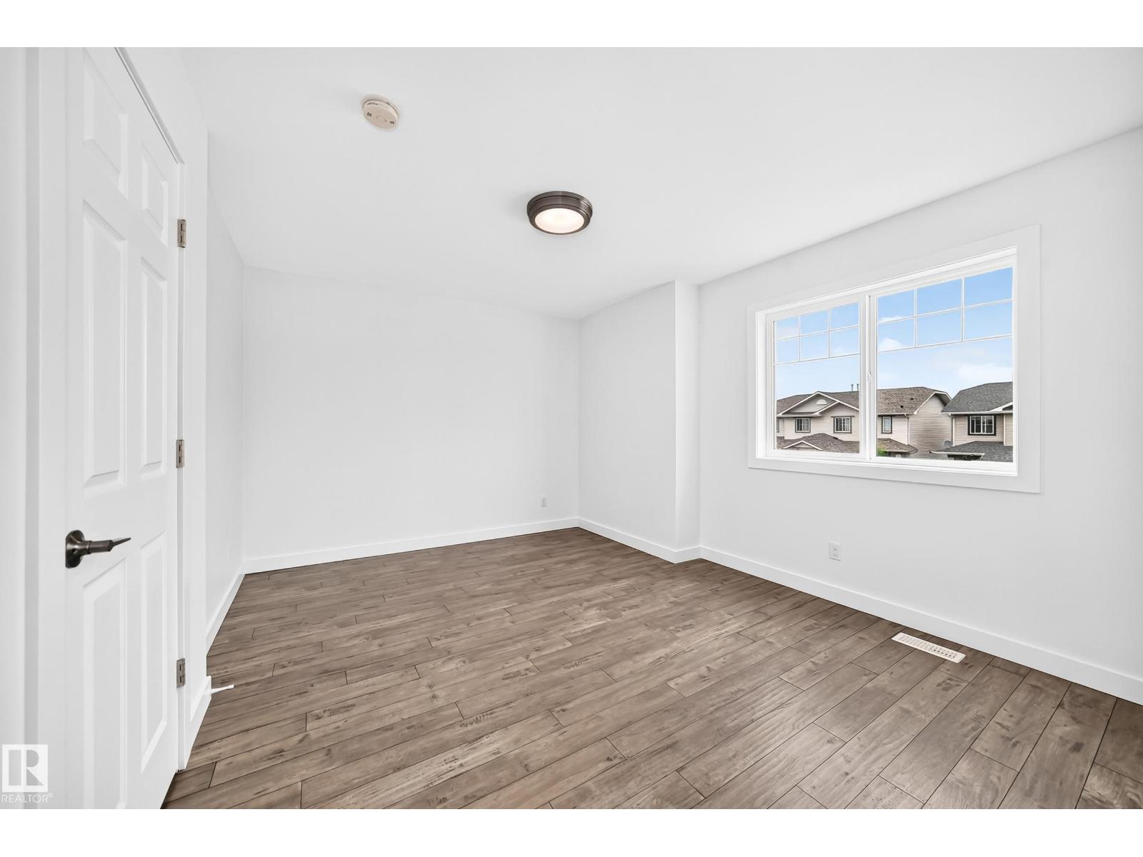 13005 162A AV NW - 22