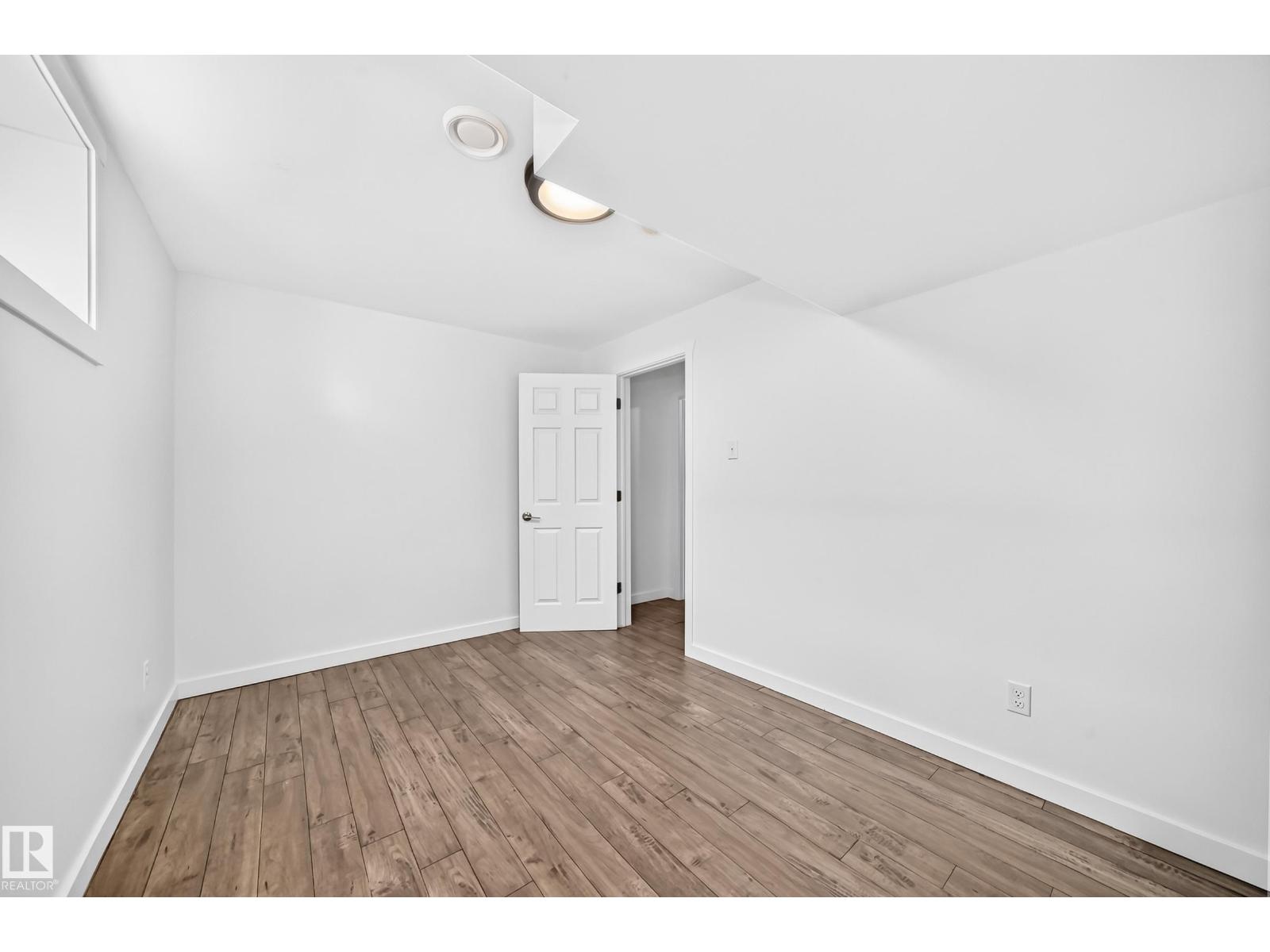 13005 162A AV NW - 36