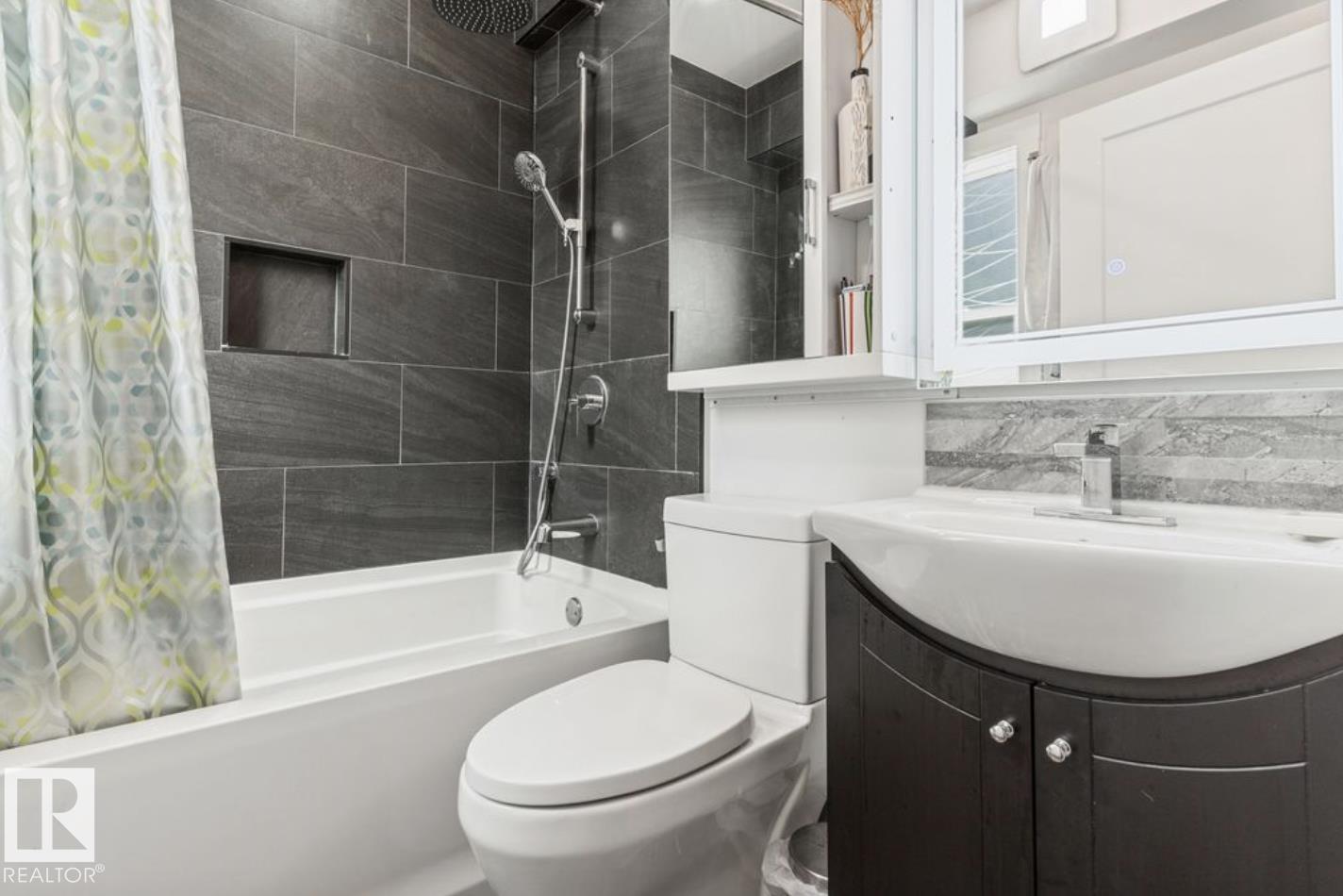 12150 47 ST NW - 19