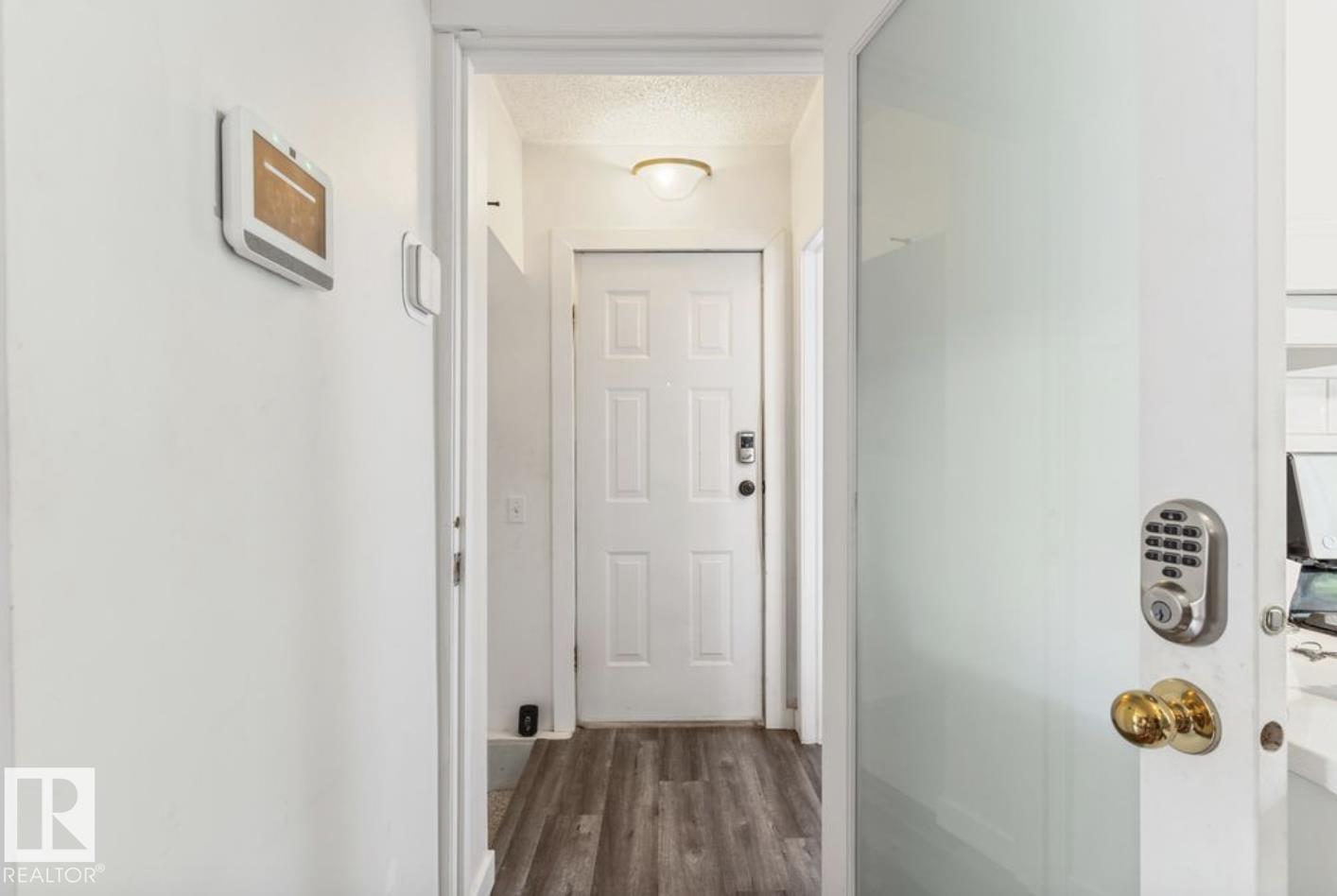 12150 47 ST NW - 20
