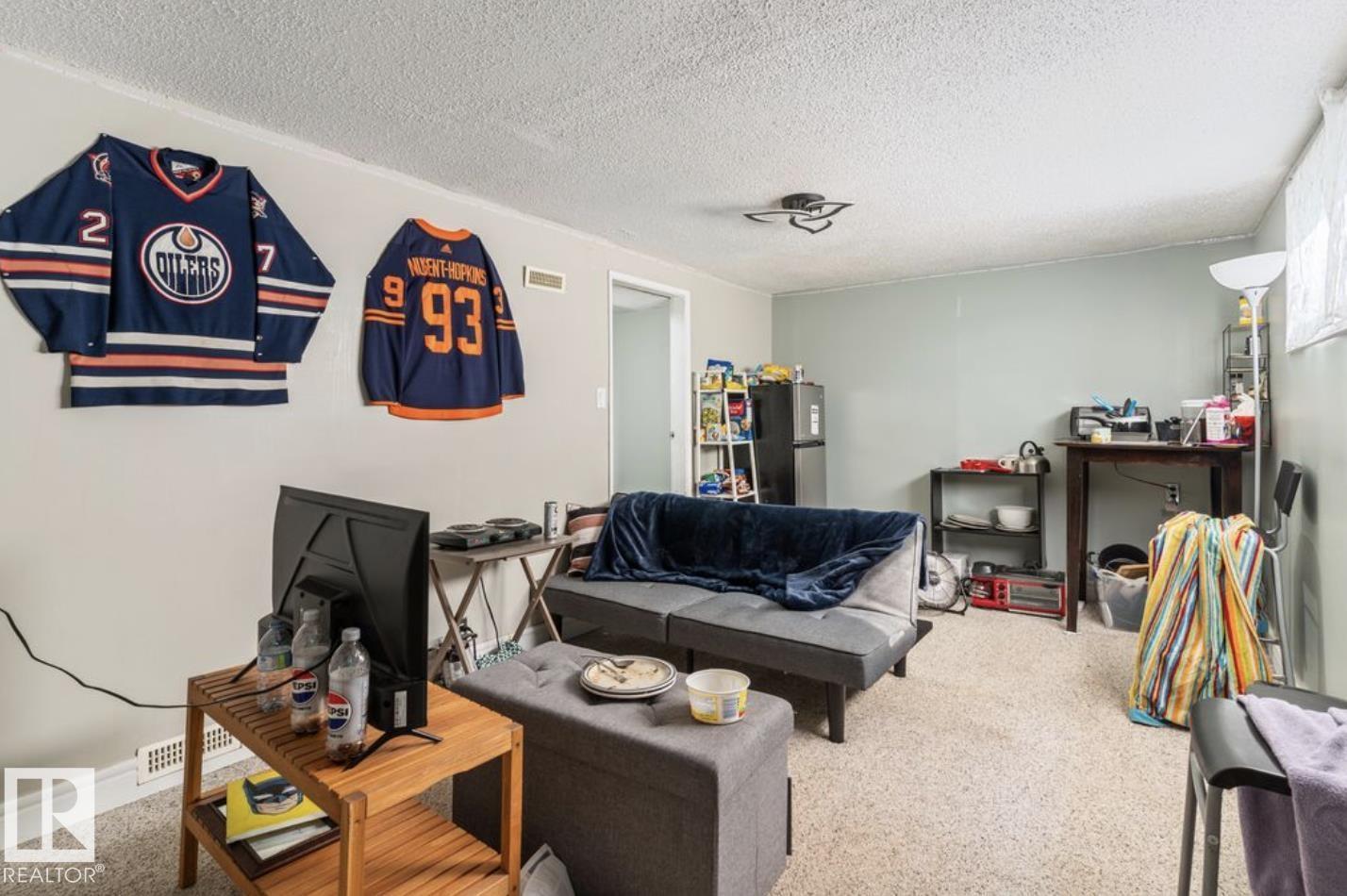 12150 47 ST NW - 27