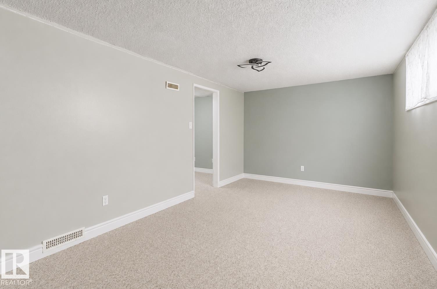 12150 47 ST NW - 28