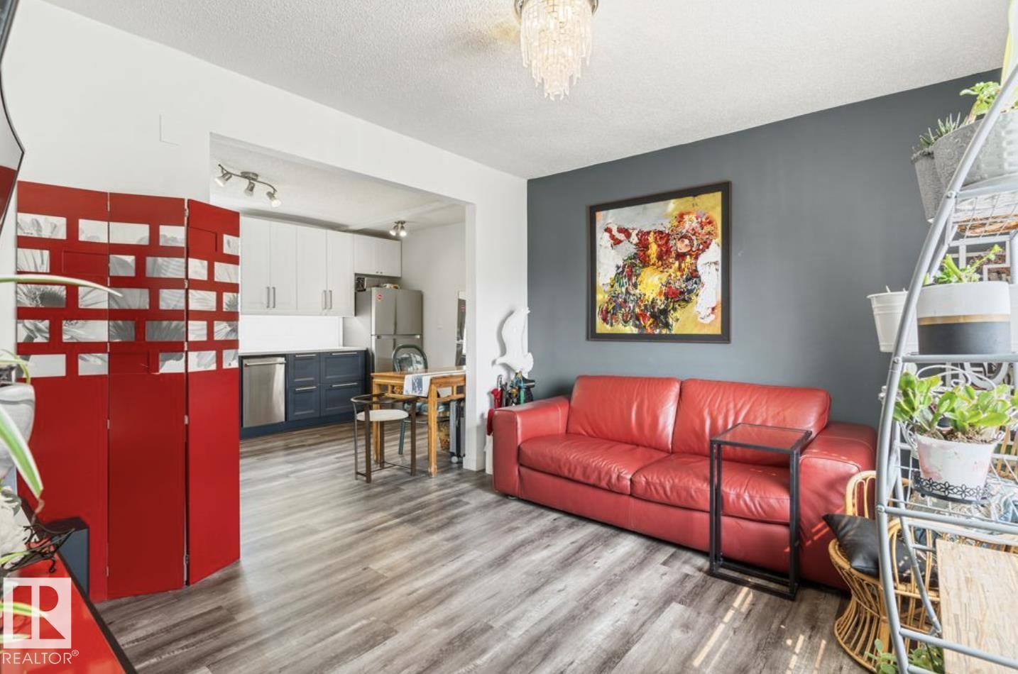 12150 47 ST NW - 5