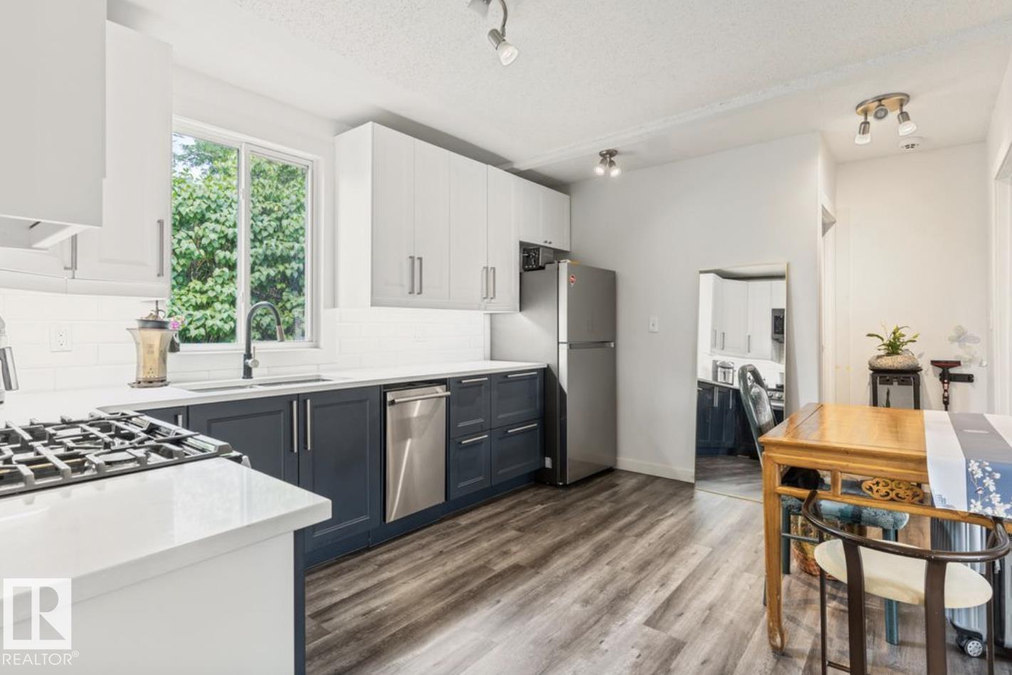 12150 47 ST NW - 9