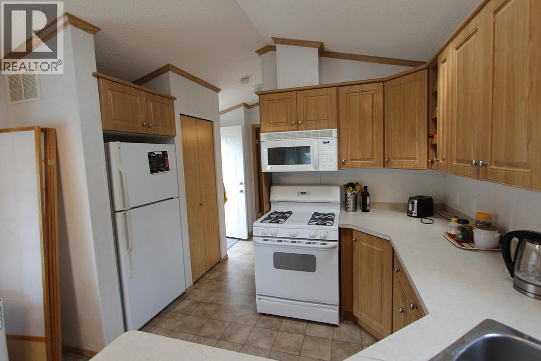 #251 3980 Squilax-Anglemont Road - 12