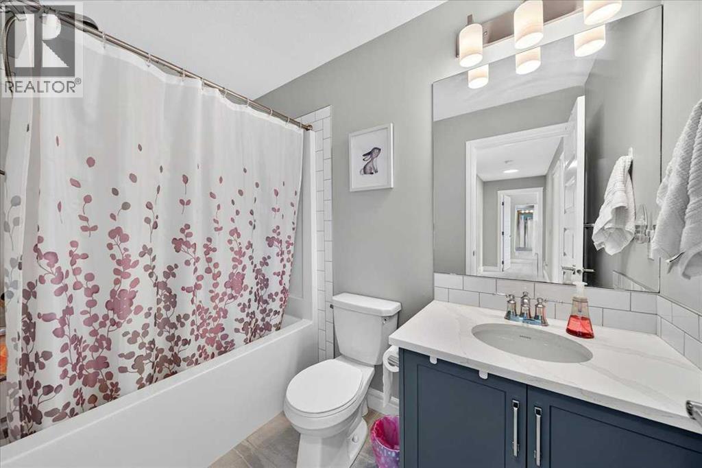 #79 230 Seton Passage SE - 24