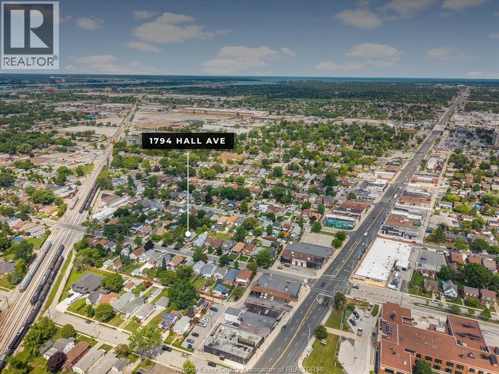 1794 HALL AVENUE - 28