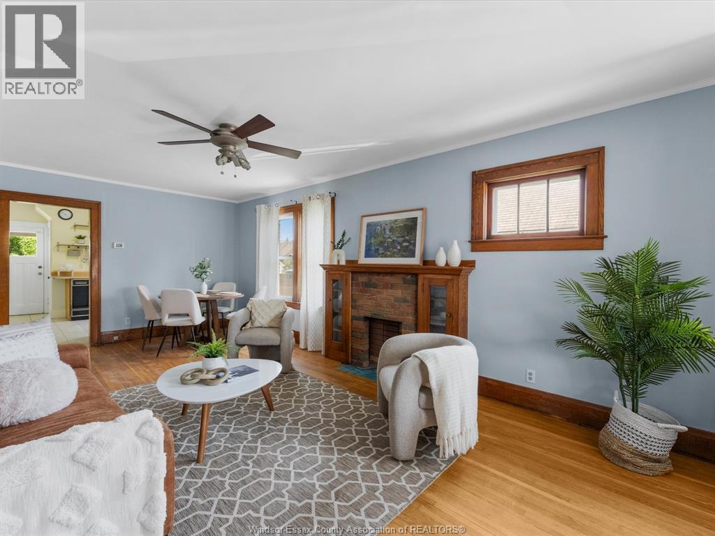 1794 HALL AVENUE - 5