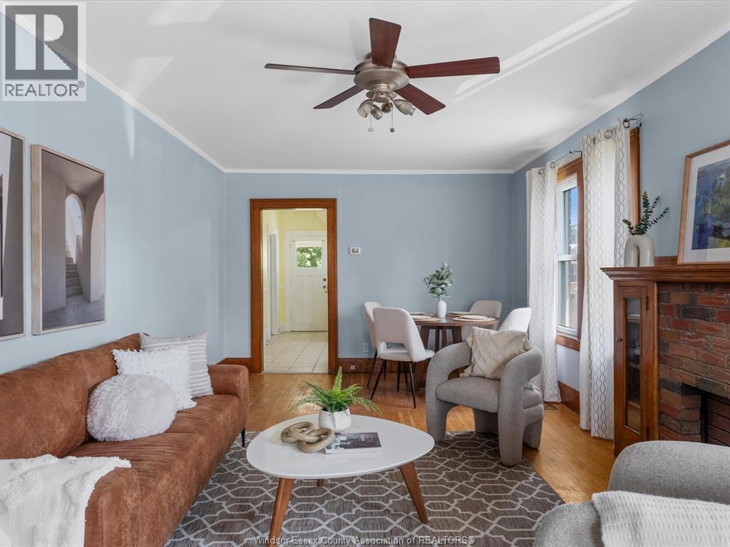 1794 HALL AVENUE - 7