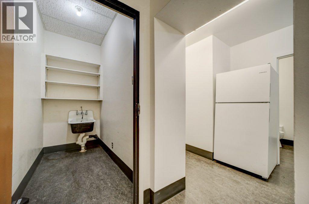 12937 20 Avenue - Photo 24