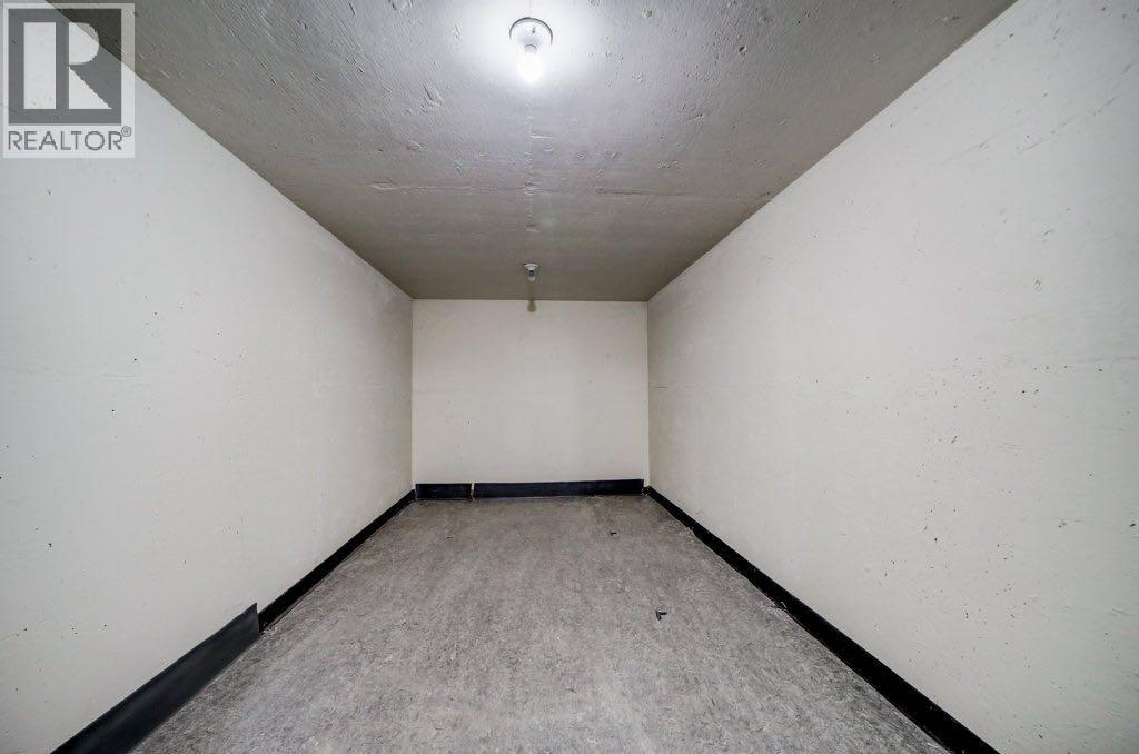 12937 20 Avenue - Photo 30
