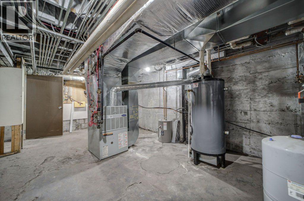 12937 20 Avenue - Photo 33