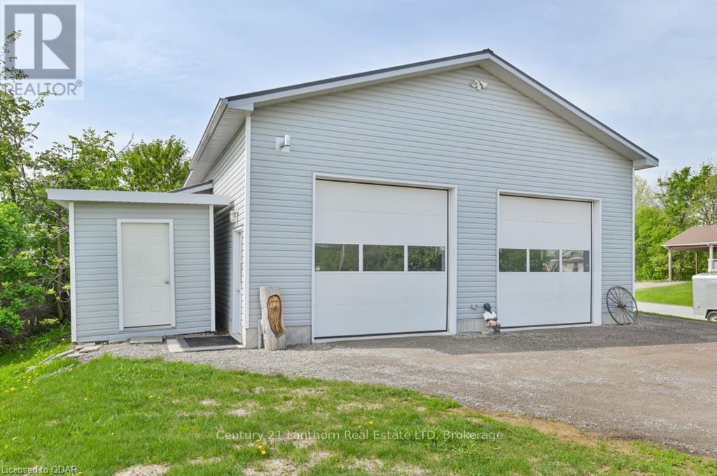 63 LIVINGSTONE AVENUE E - 28