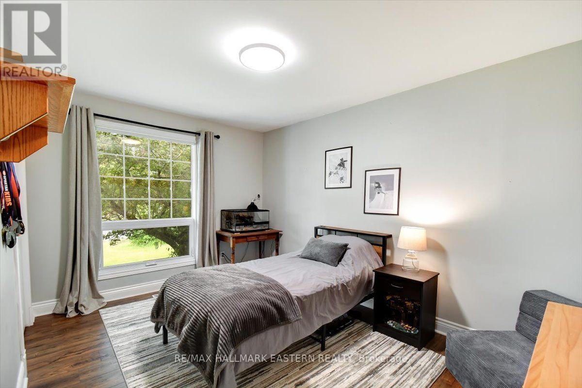 11 HILLSIDE DRIVE - Image 19