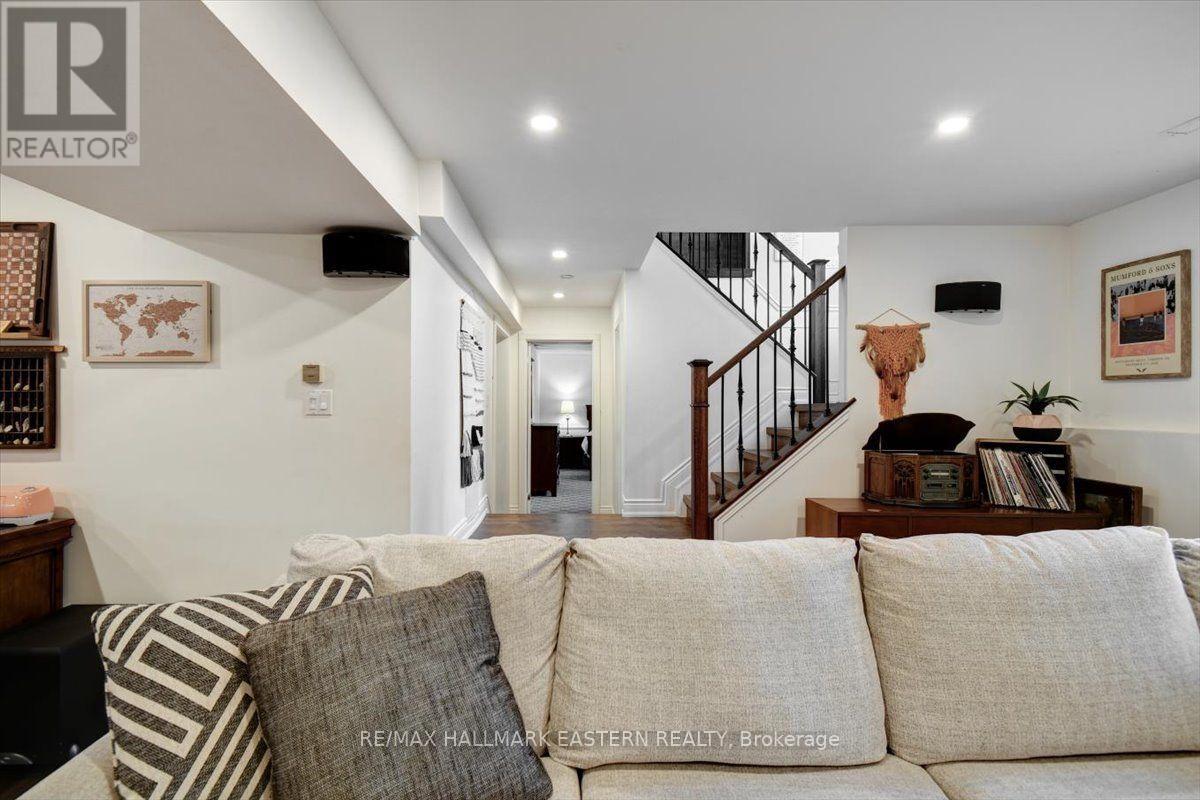 11 HILLSIDE DRIVE - Image 28