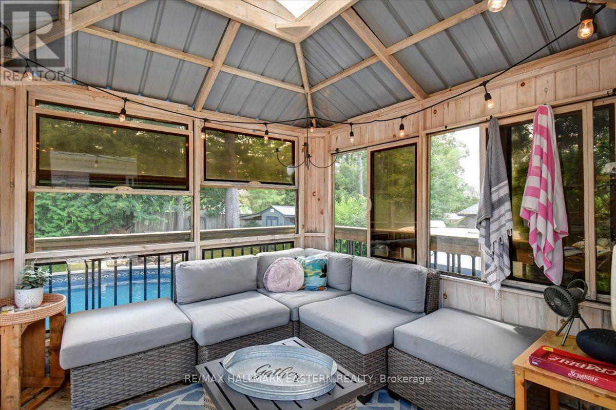 11 HILLSIDE DRIVE - Image 33