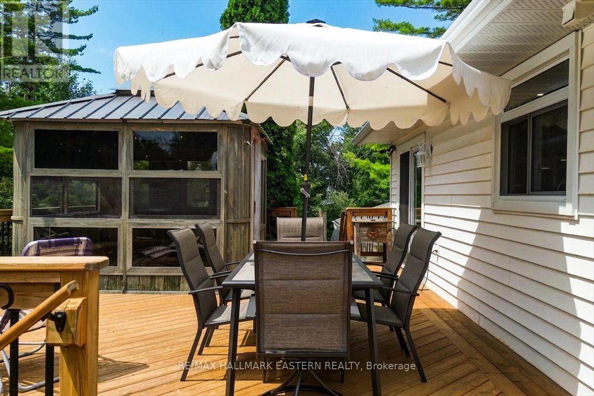 11 HILLSIDE DRIVE - Image 34