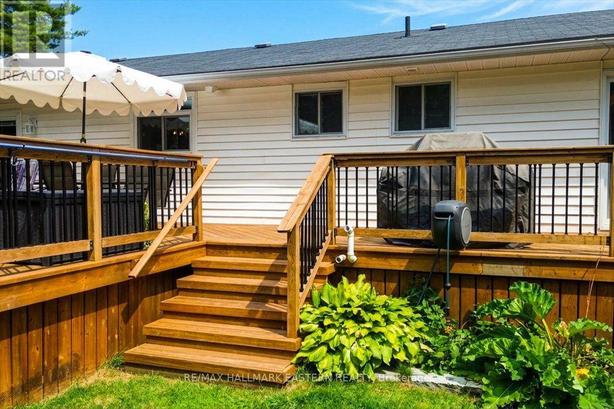 11 HILLSIDE DRIVE - Image 39