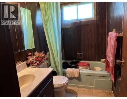 4295 Beryl Prairie Road, Hudsons Hope, BC V0C1V0 Photo 9
