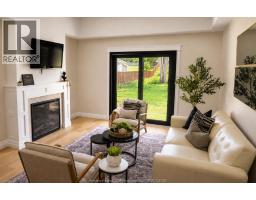 Kitchen - 404 Blake Street, Lakeshore, ON N0R1A0 Photo 11