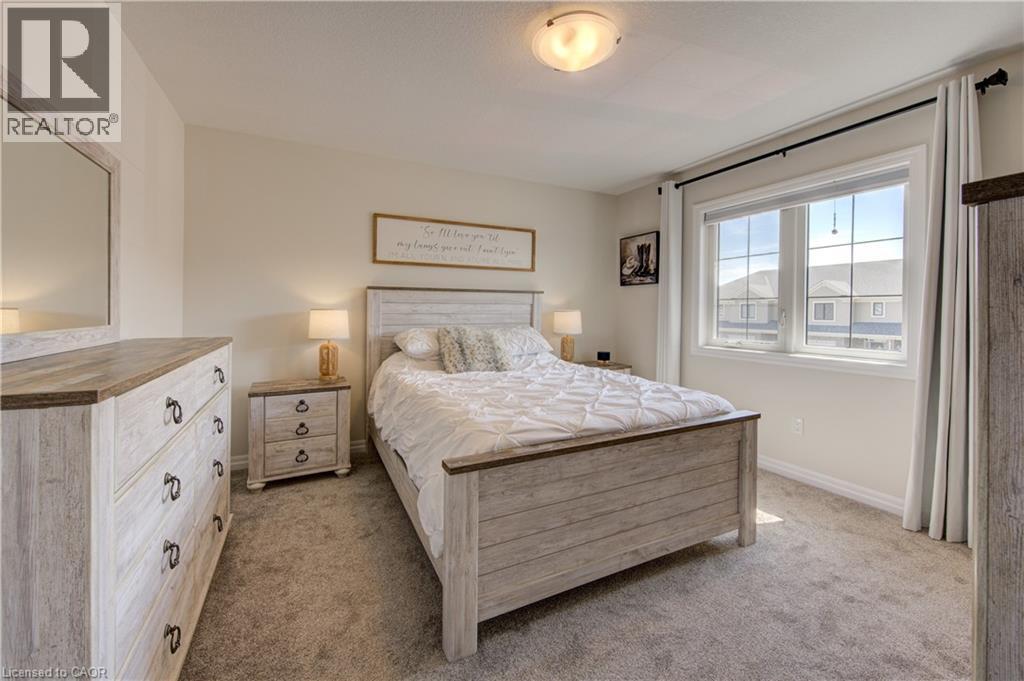 38 CANARY Street - 25