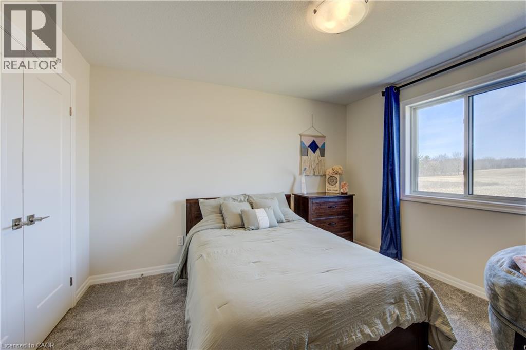 38 CANARY Street - 35