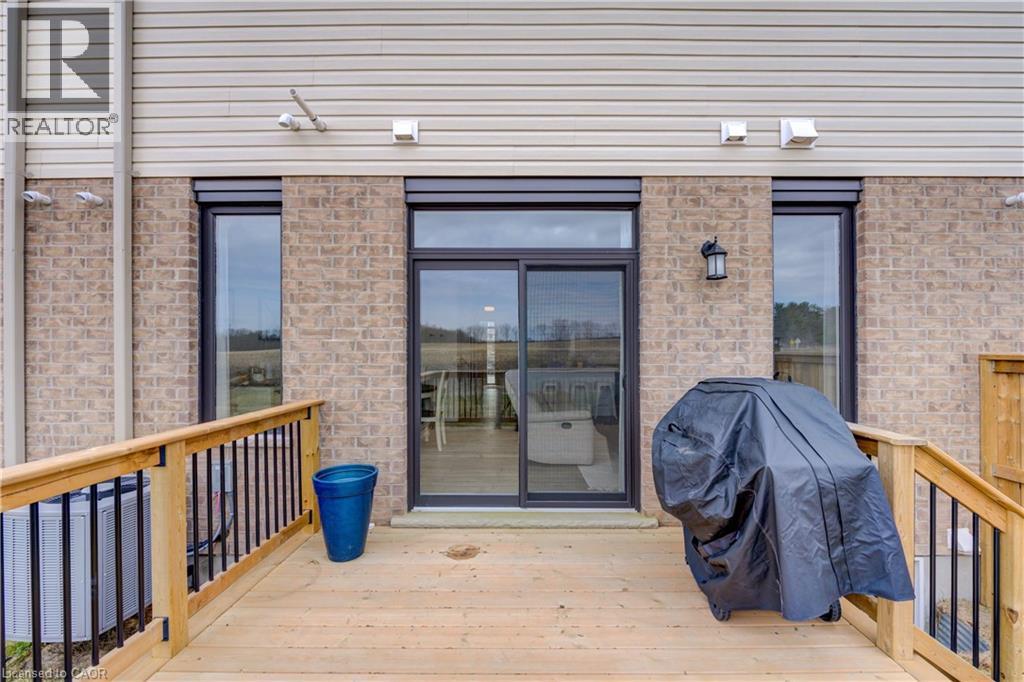 38 CANARY Street - 39