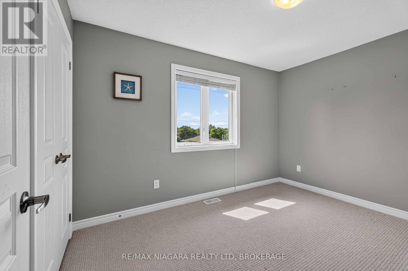 47 SCARLETT COMMON - Image 19