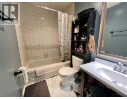 108 Spruce Avenue Unit# 306, Tumbler Ridge, BC V0C2W0 Photo 13