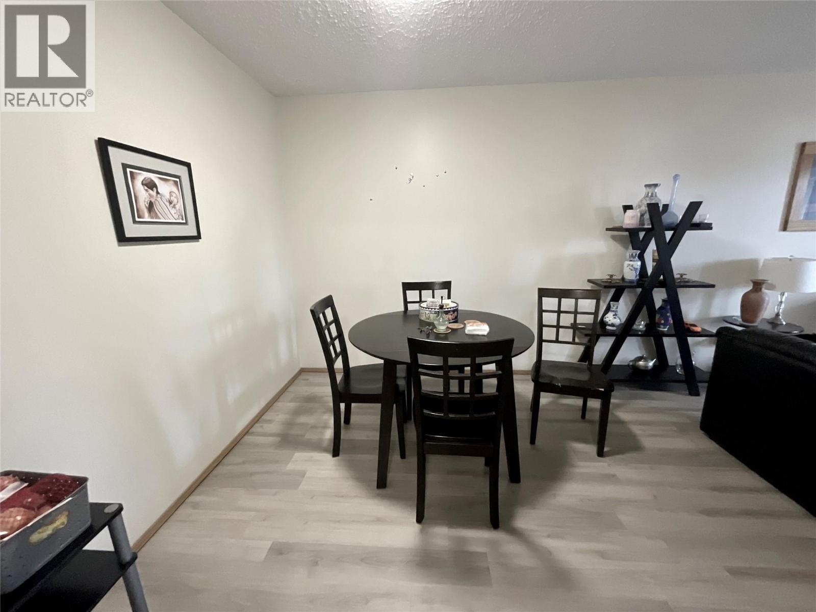 #306 108 Spruce Avenue - 5