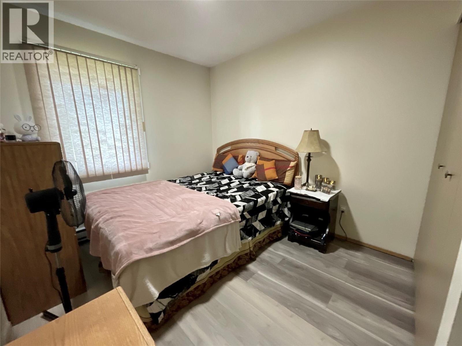 #306 108 Spruce Avenue - 11