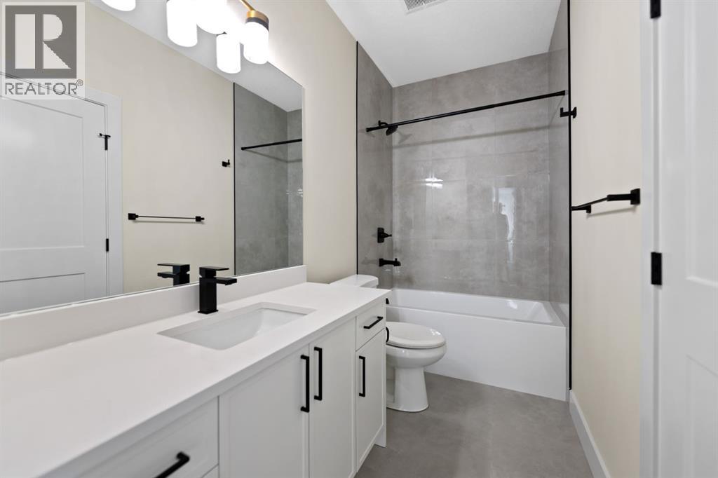39 South Shore Road - 40