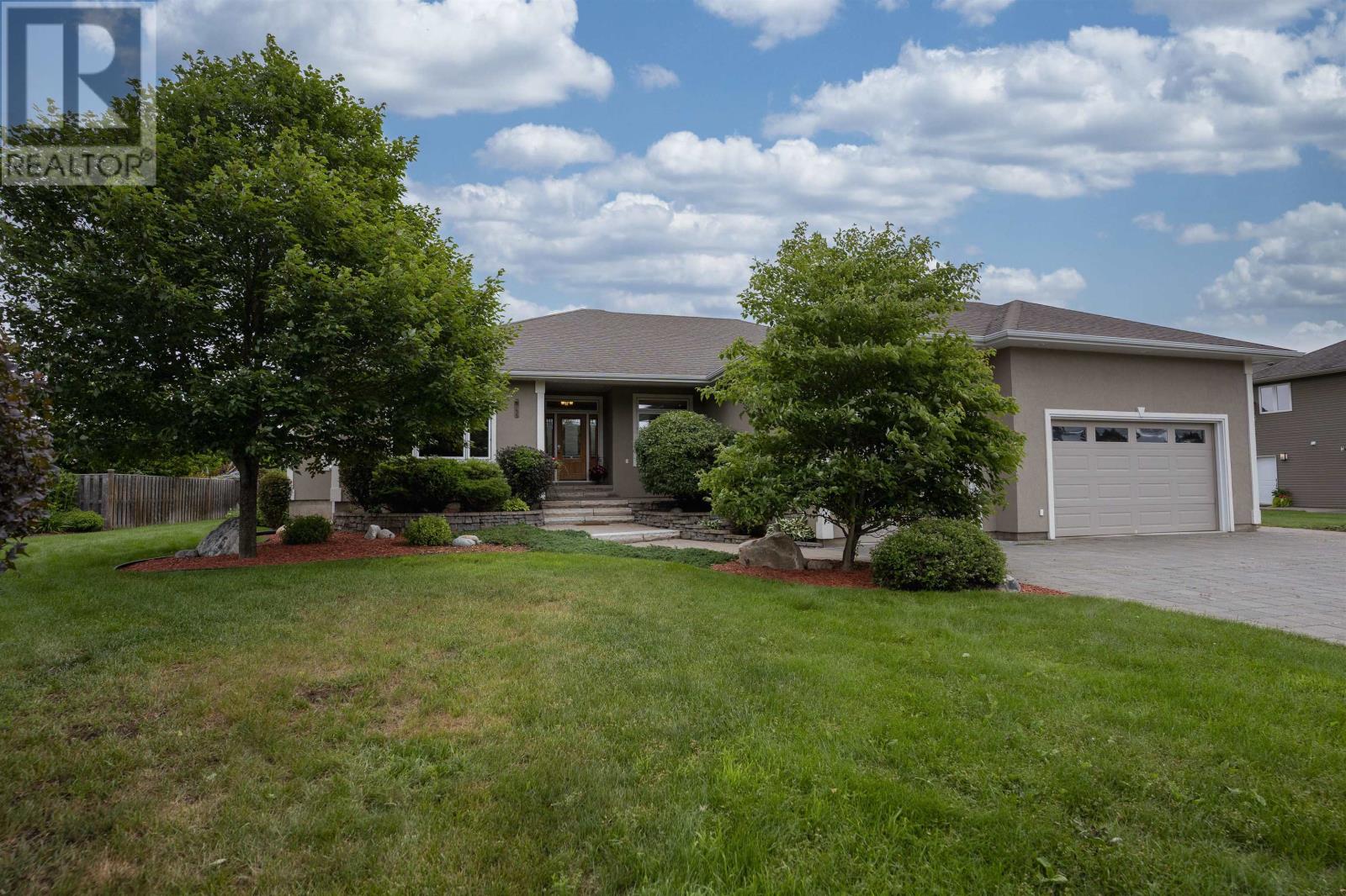 1106 MAHOGANY PL - 1