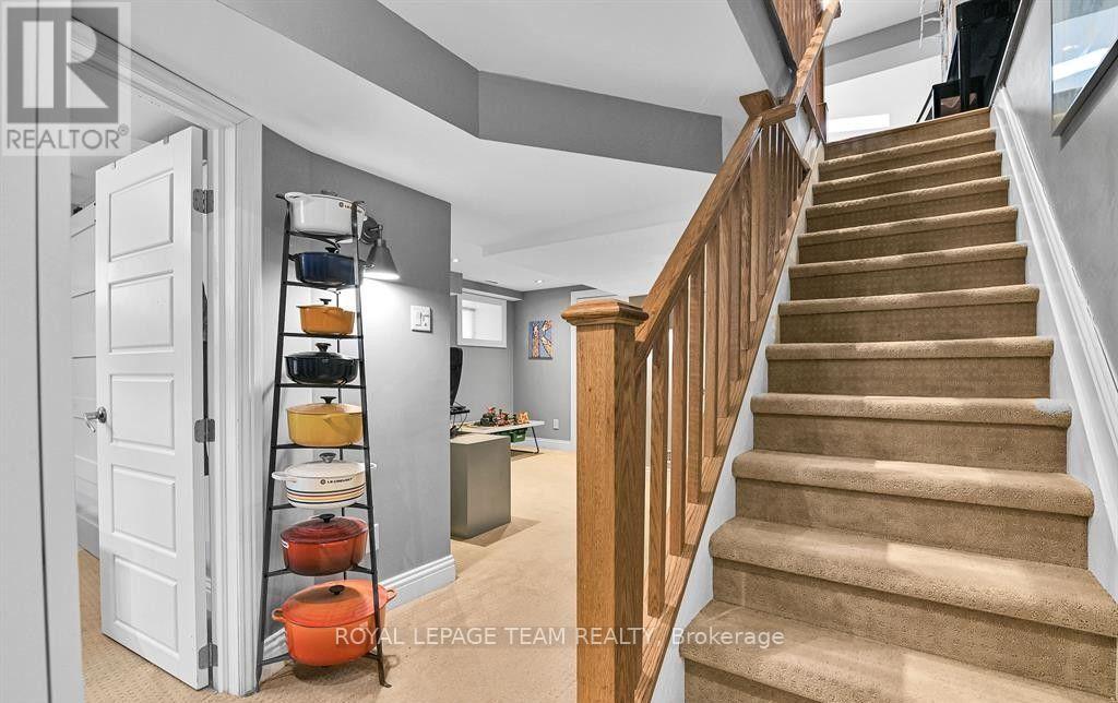 Three Bedroom for Rent in Ottawa – 1 – 212 FLORA STREET, Ottawa – By Peter Sagos - Image 14