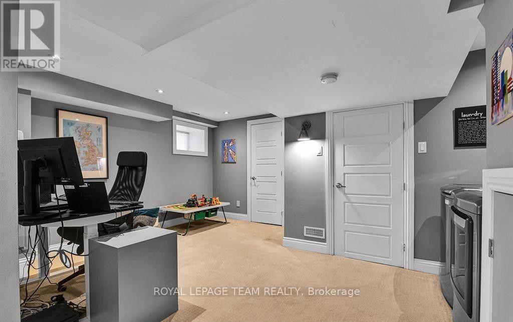 Three Bedroom for Rent in Ottawa – 1 – 212 FLORA STREET, Ottawa – By Peter Sagos - Image 16