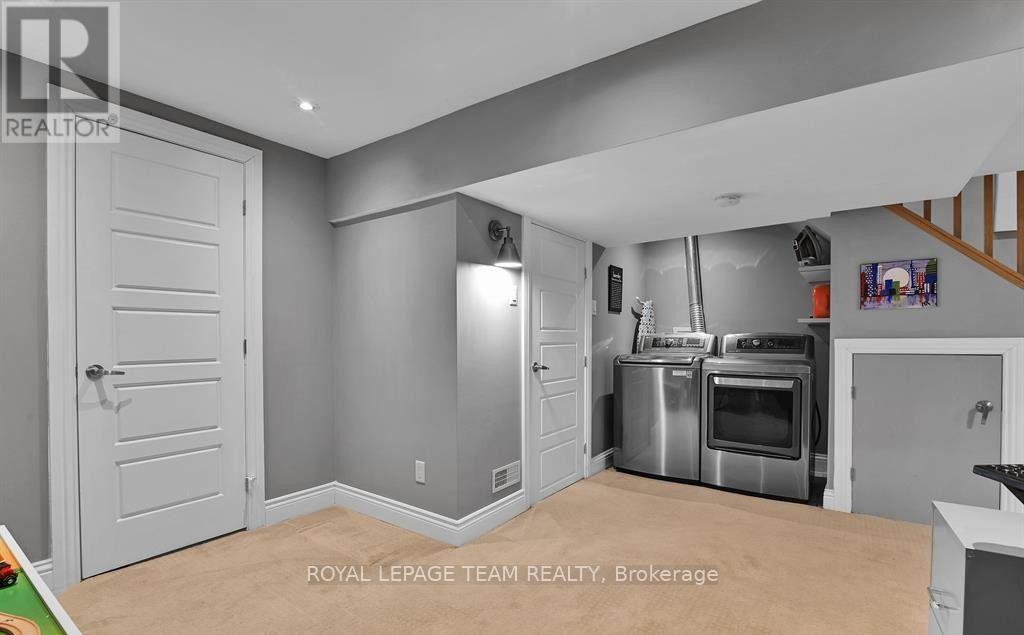 Three Bedroom for Rent in Ottawa – 1 – 212 FLORA STREET, Ottawa – By Peter Sagos - Image 17