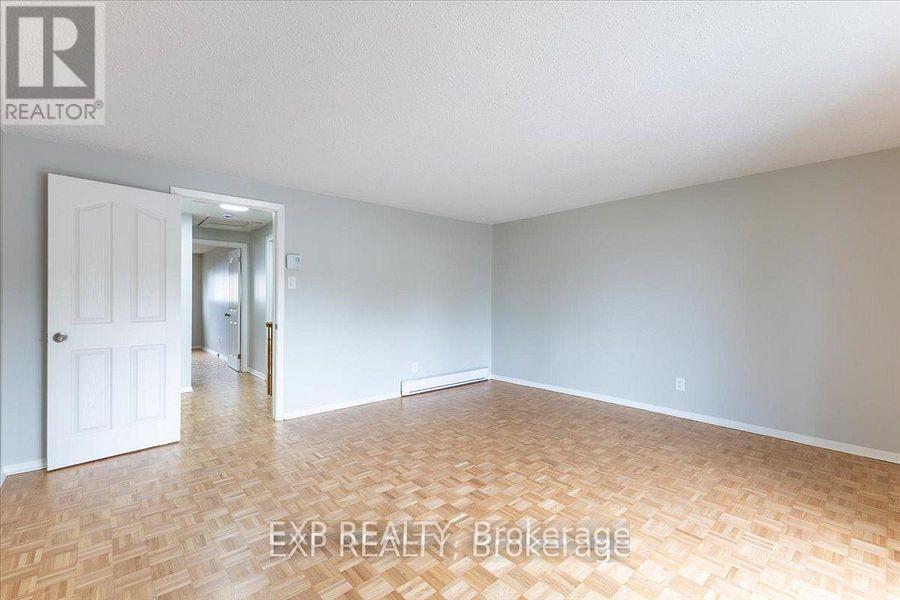15 JANSEN ROAD - 19