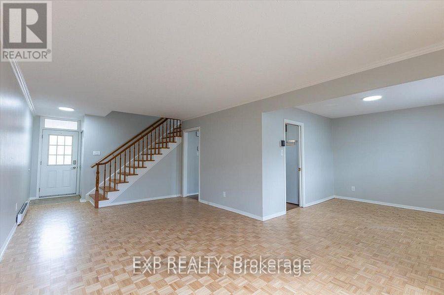 15 JANSEN ROAD - 6