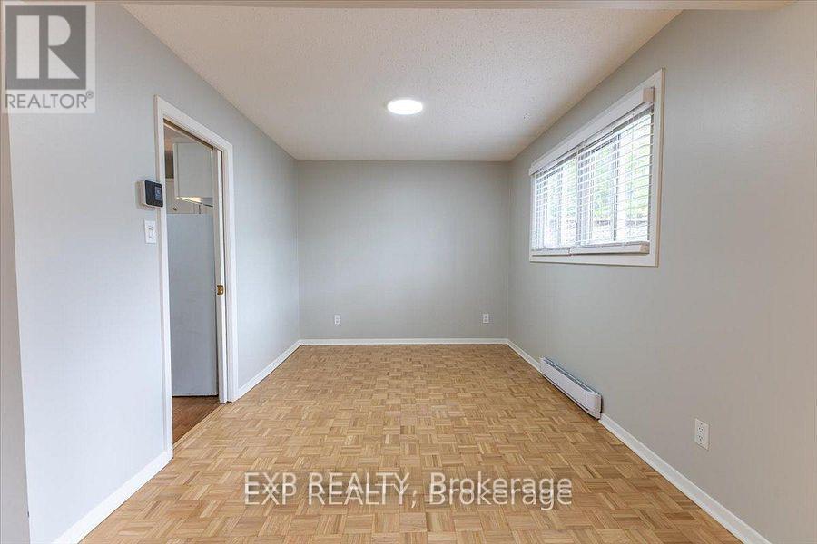 15 JANSEN ROAD - 9
