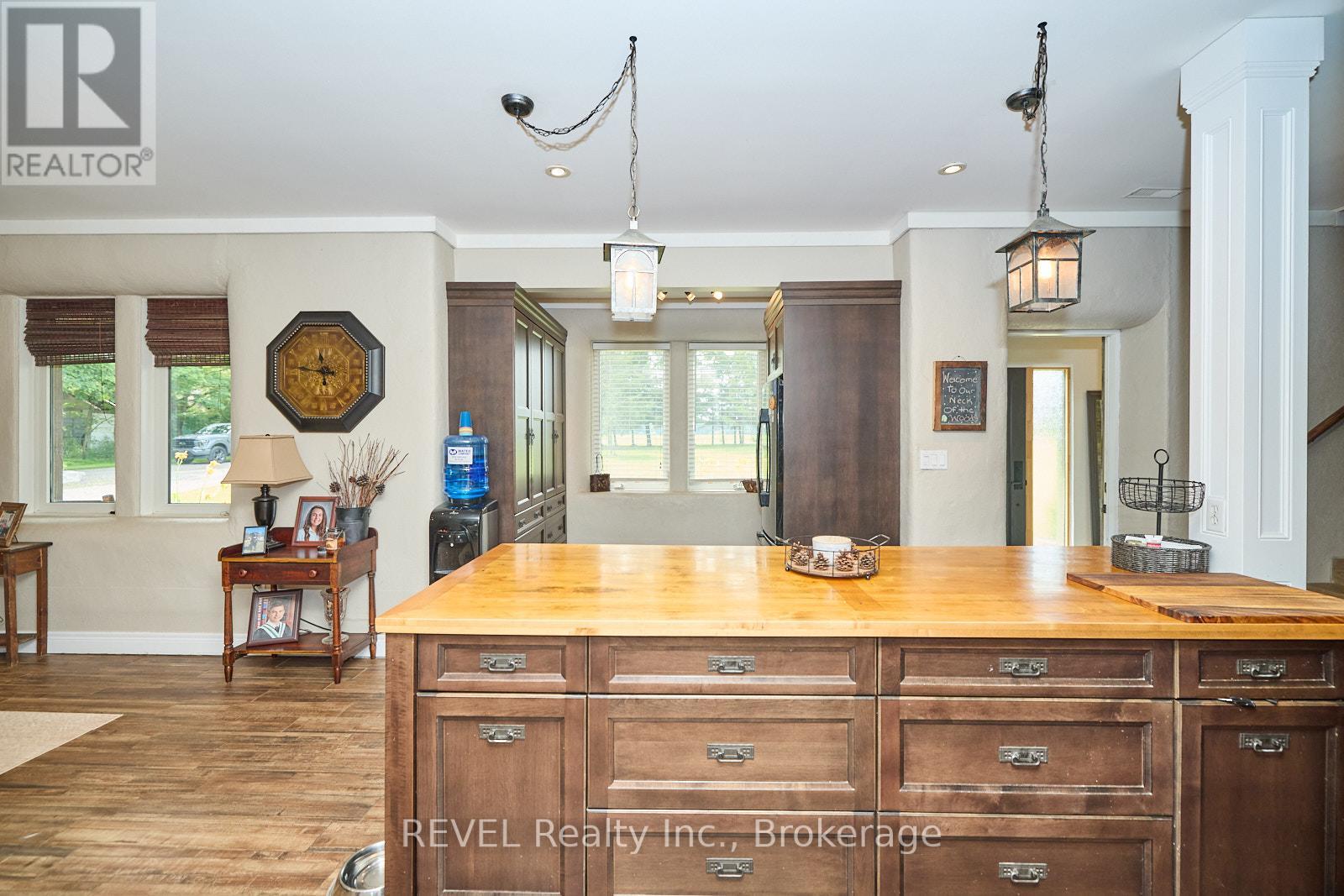 9695 GRASSY BROOK ROAD - 23