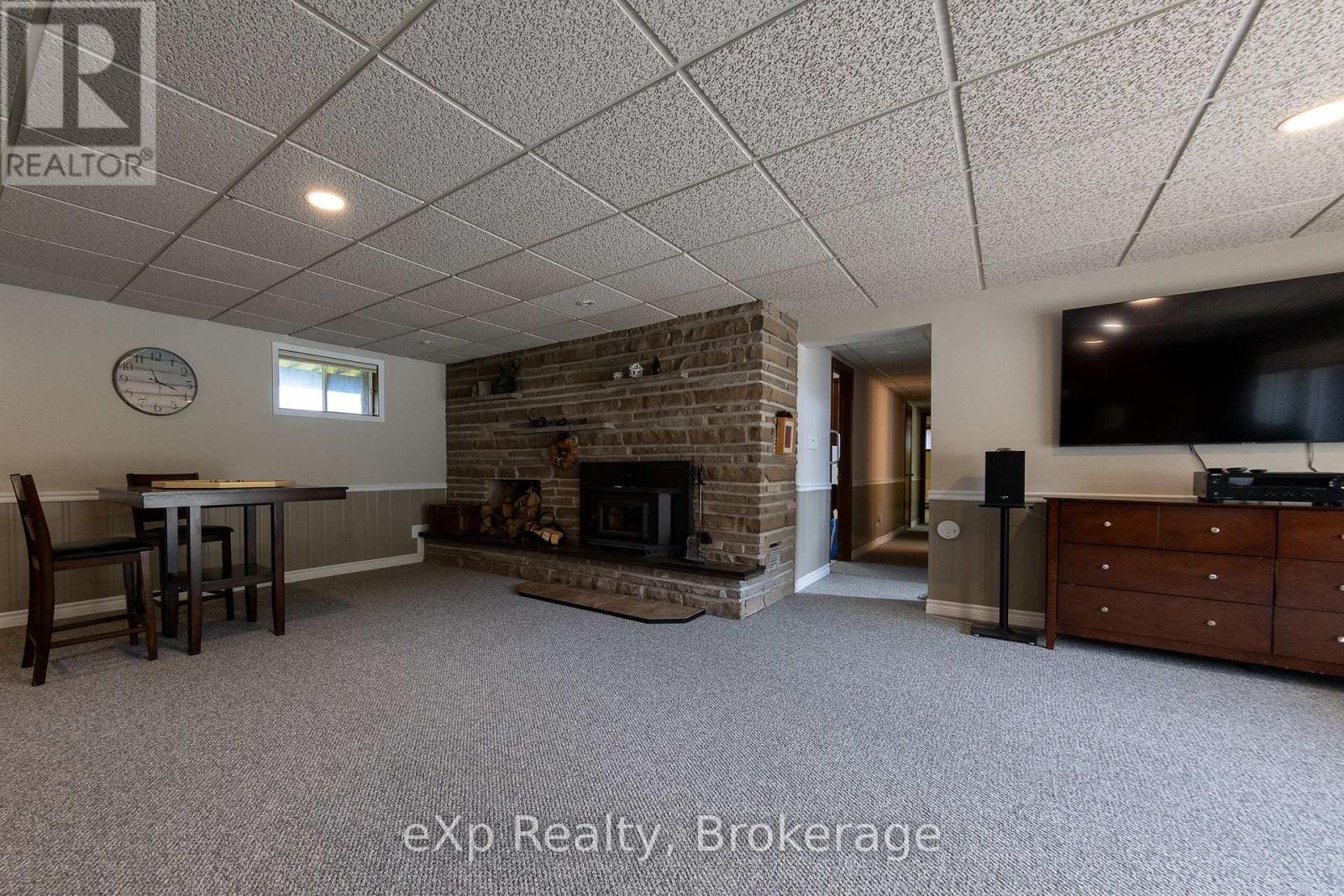502754 GREY ROAD 1 - Image 24