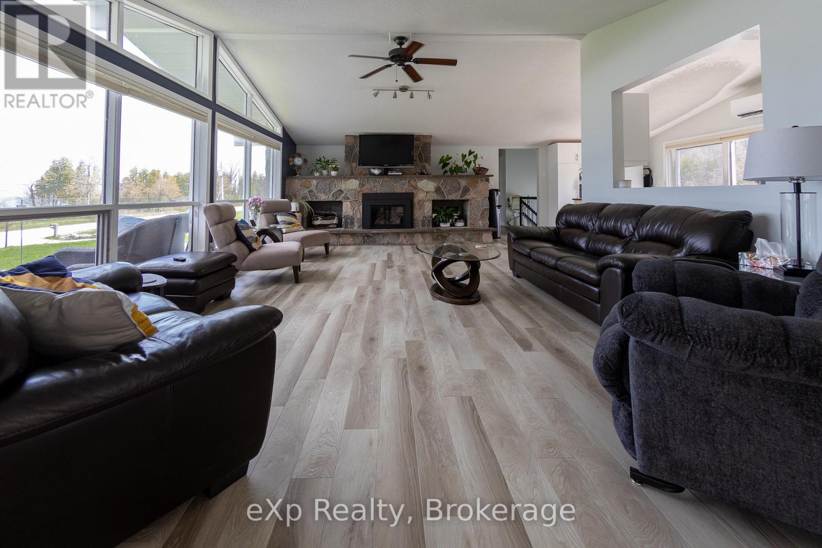 502754 GREY ROAD 1 - Image 6