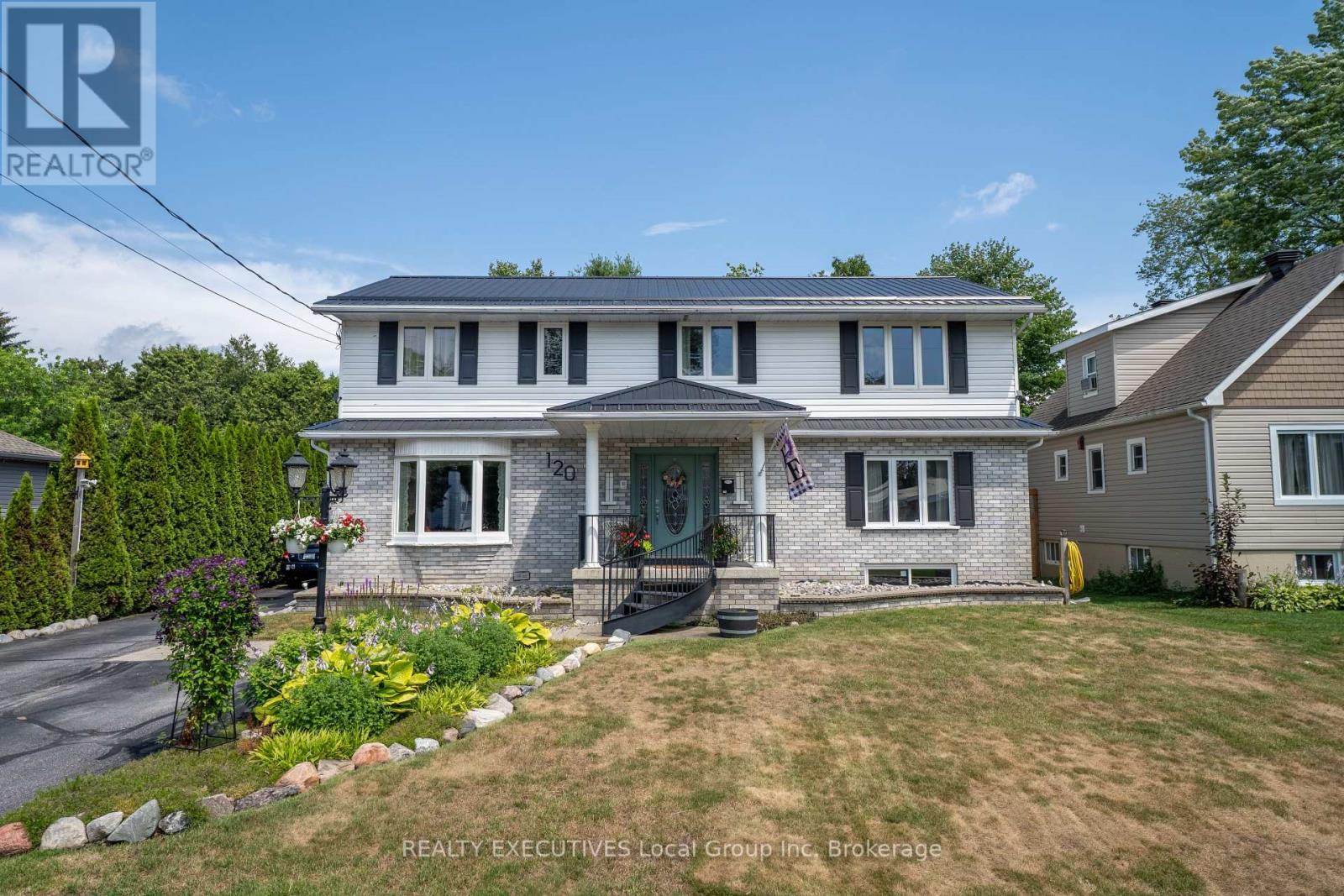 120 CAMPBELL AVENUE - 1