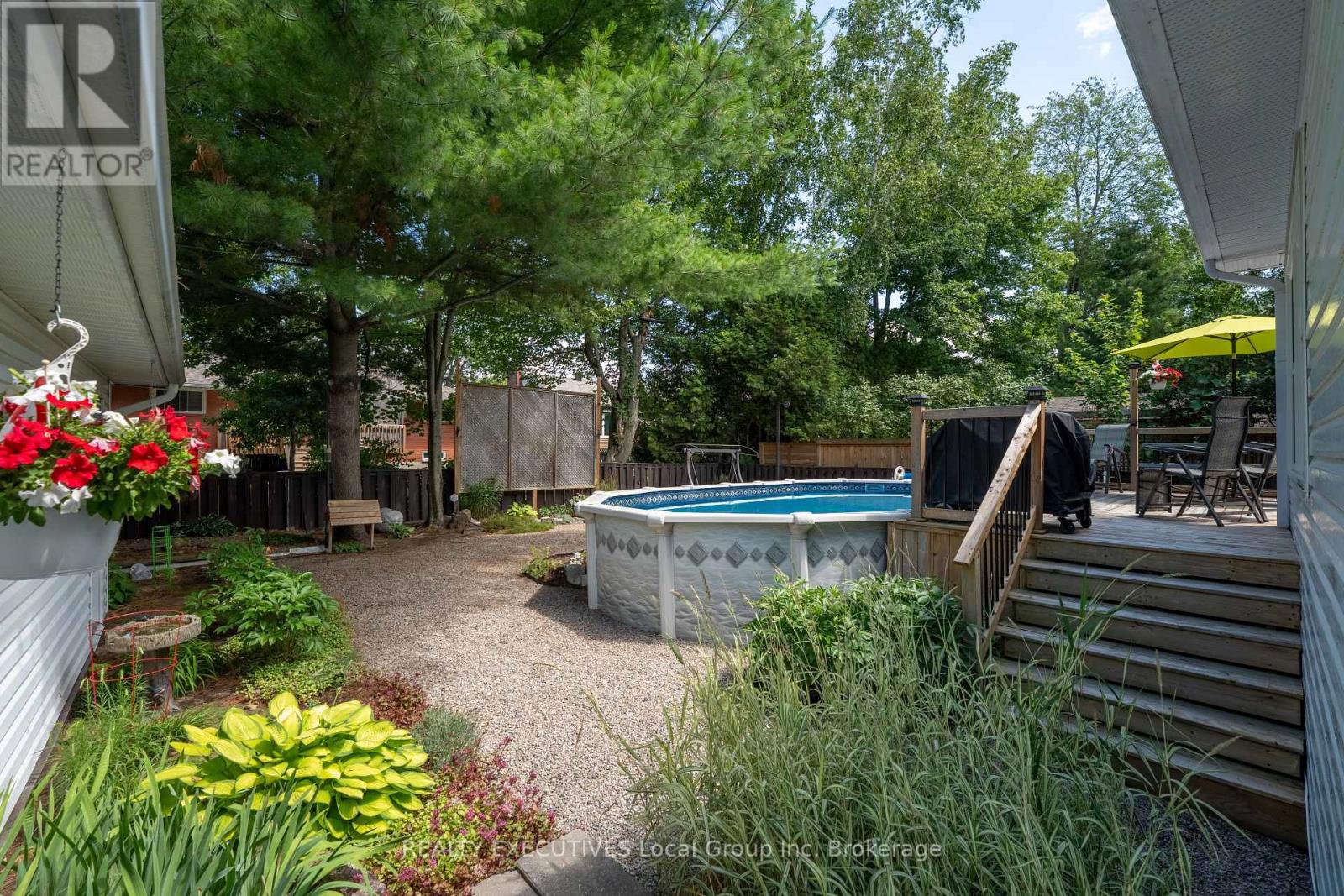 120 CAMPBELL AVENUE - 10