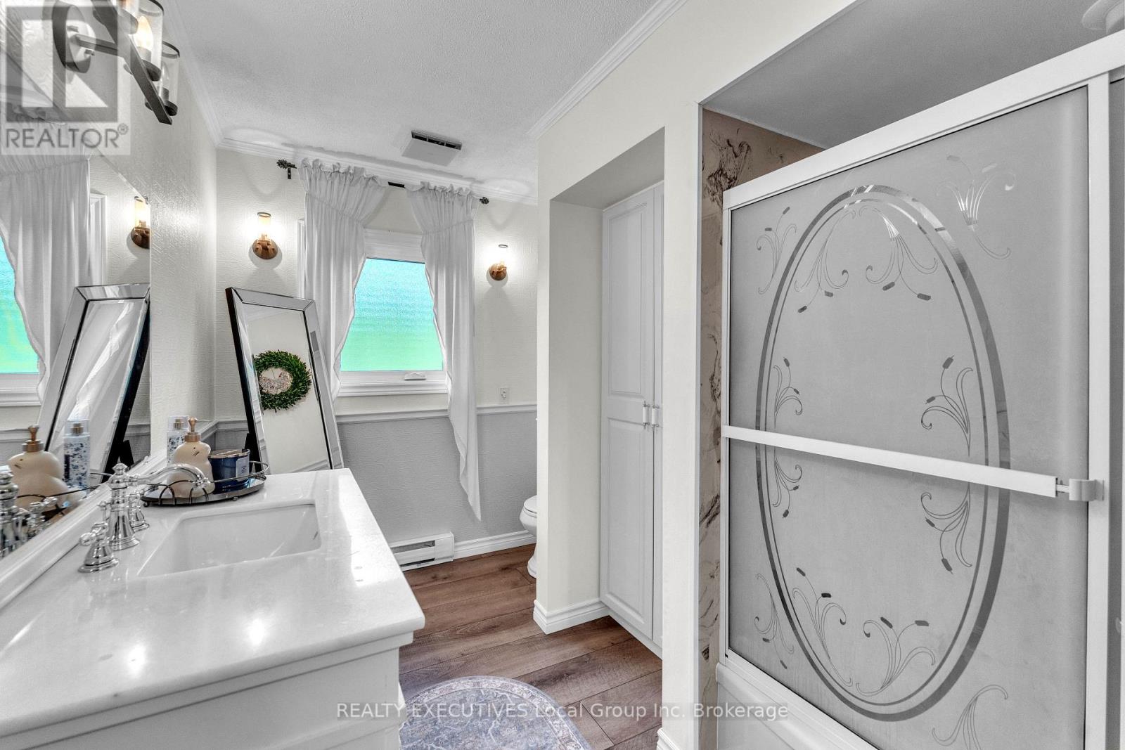 120 CAMPBELL AVENUE - 18