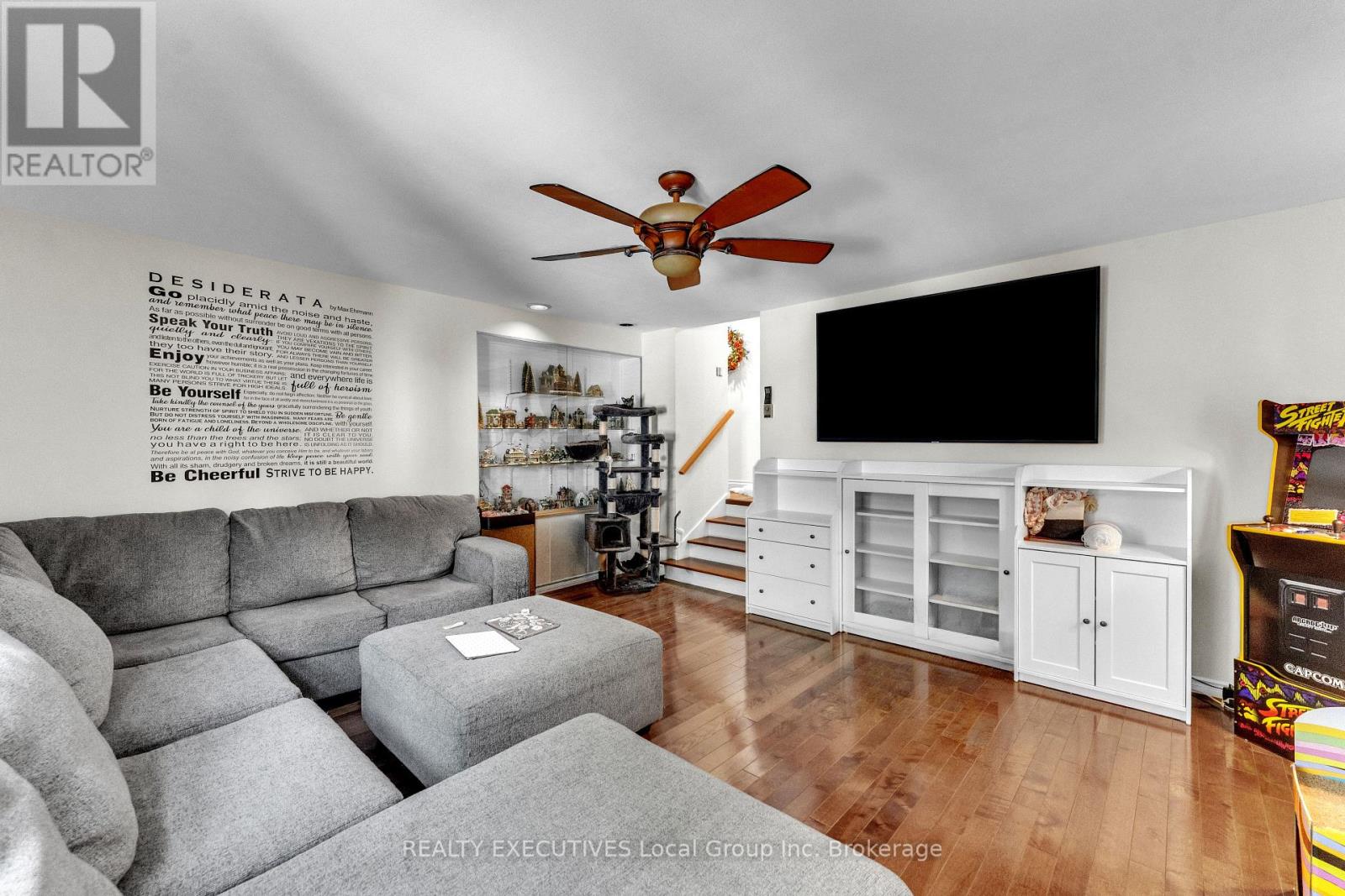 120 CAMPBELL AVENUE - 20