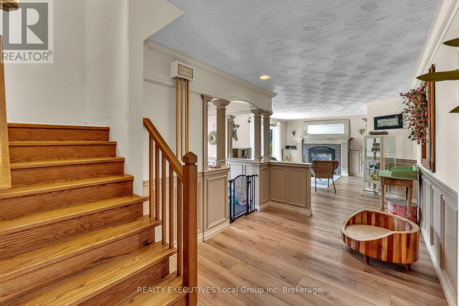 120 CAMPBELL AVENUE - 26
