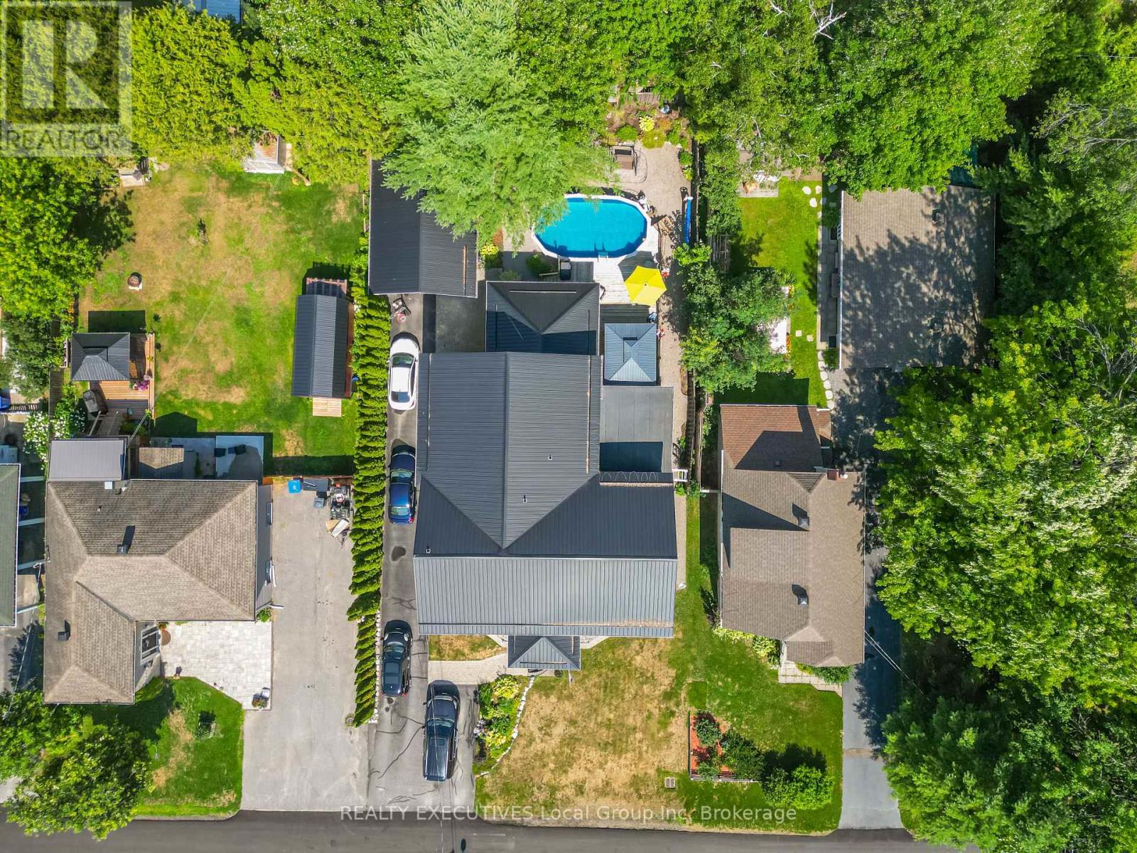 120 CAMPBELL AVENUE - 4